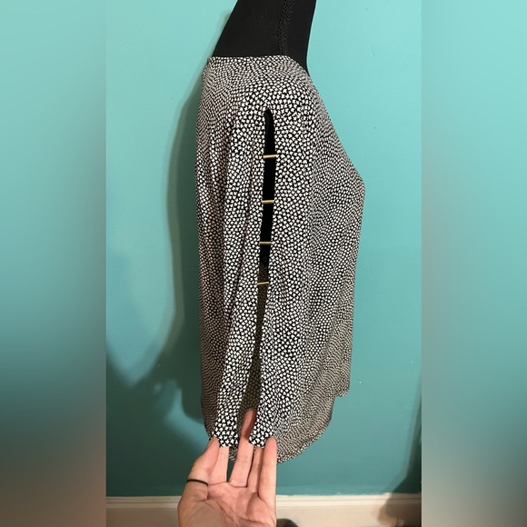 #68 Micheal Kors Top - Picture 3 of 8